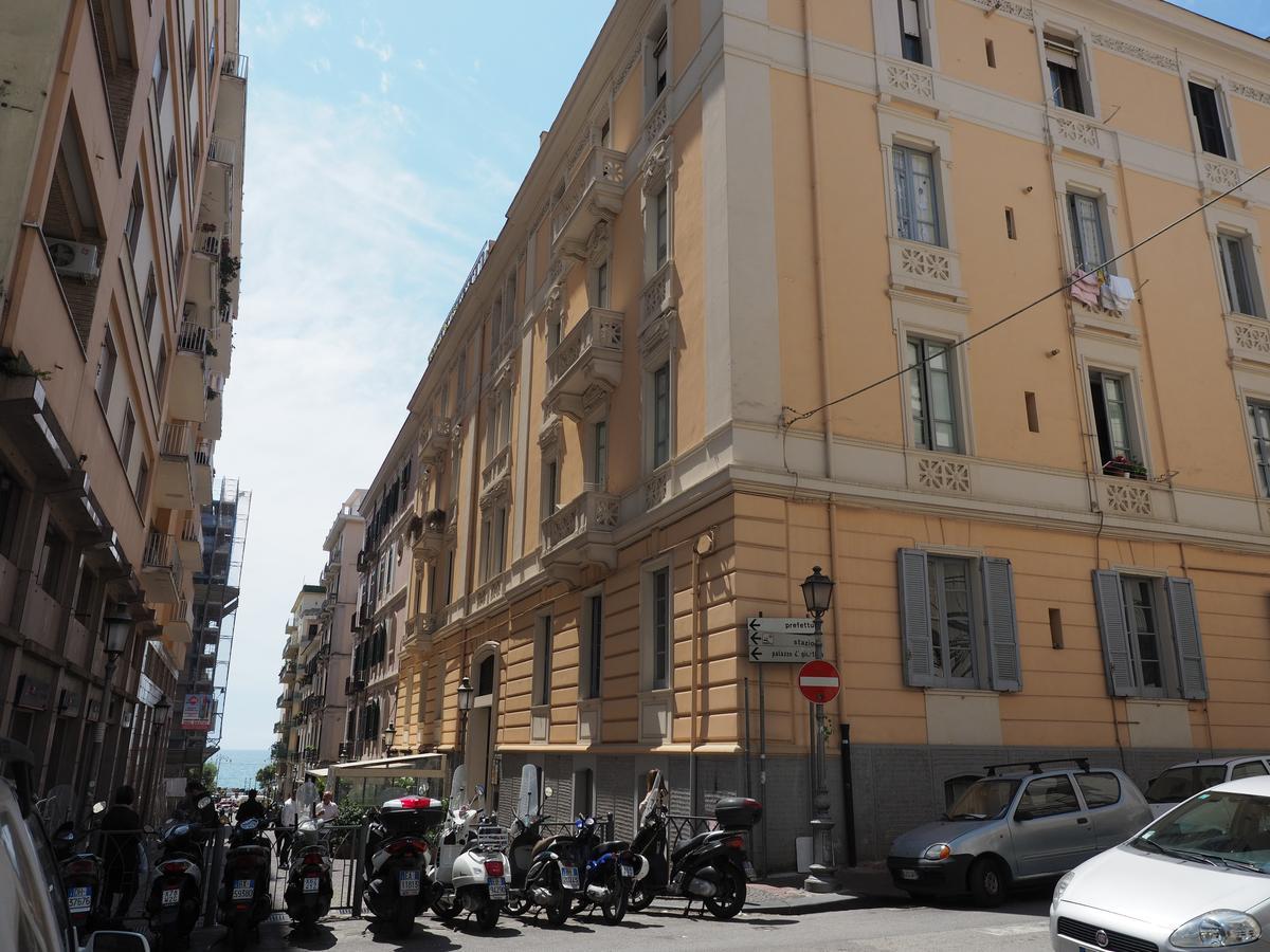 Corallo Rooms Salerno Ngoại thất bức ảnh
