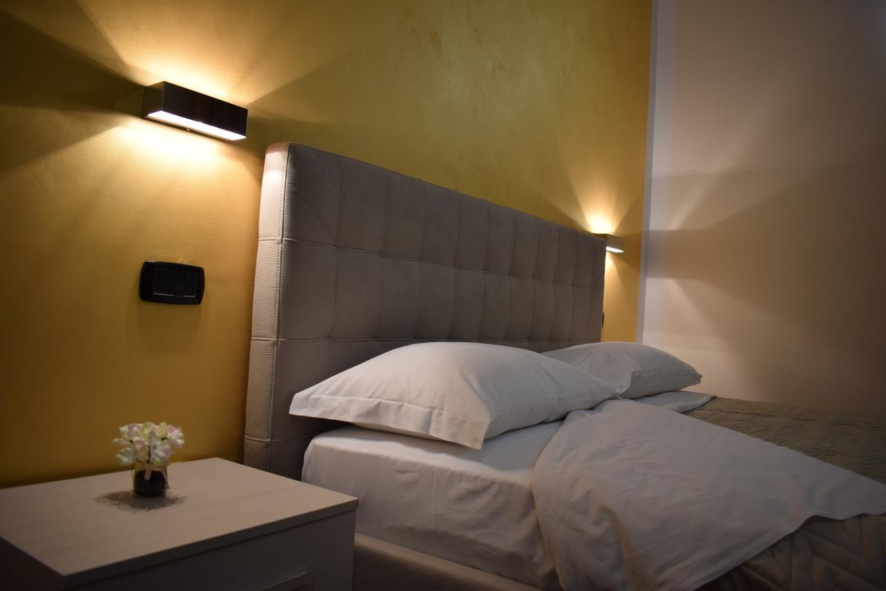Corallo Rooms Salerno Ngoại thất bức ảnh